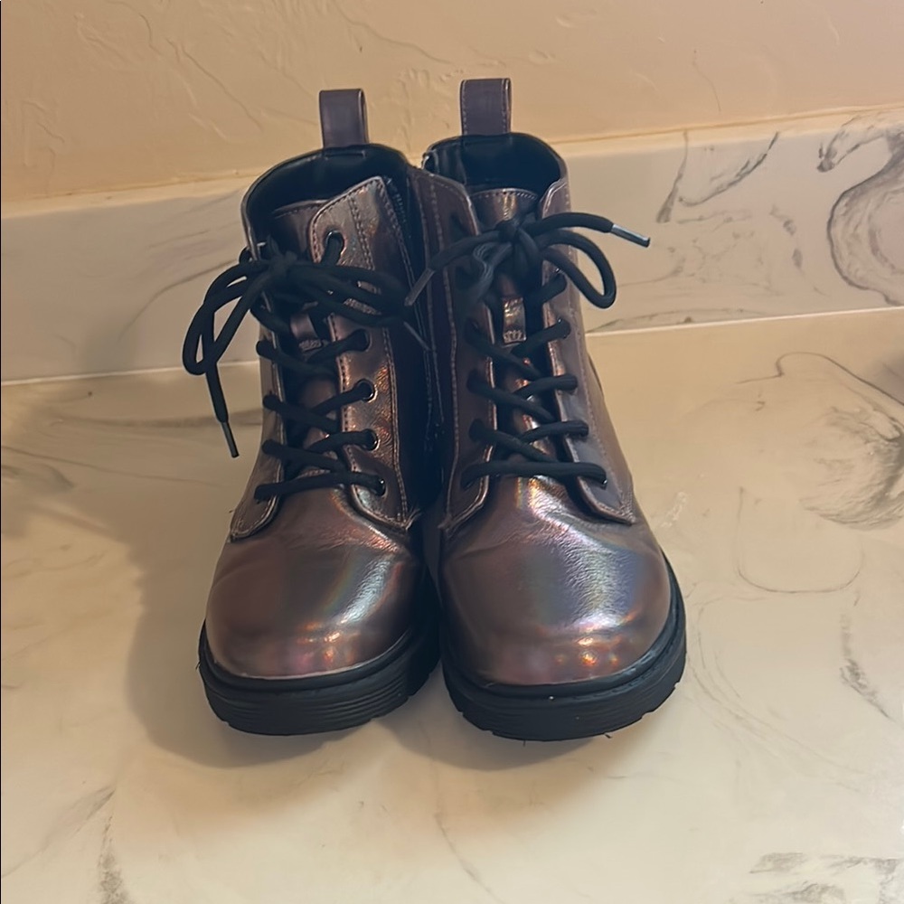 Art Class Purple Combat Boots with Sturdy Design